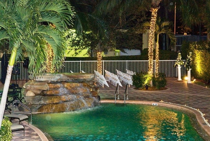 Hotel Hilton Naples N Towers
