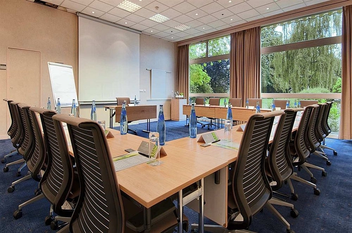 Hotel Hilton Paris Orly Airport 