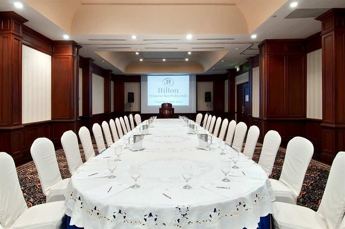 Hotel Hilton Princess San Pedro Sul