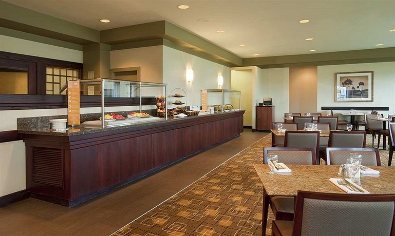 Hotel Hilton Suites Winnipeg Airport