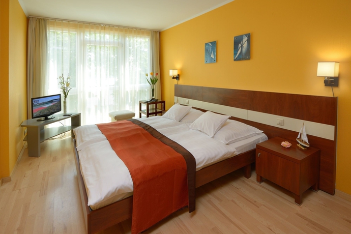 Hotel Holiday Beach Budapest Wellness