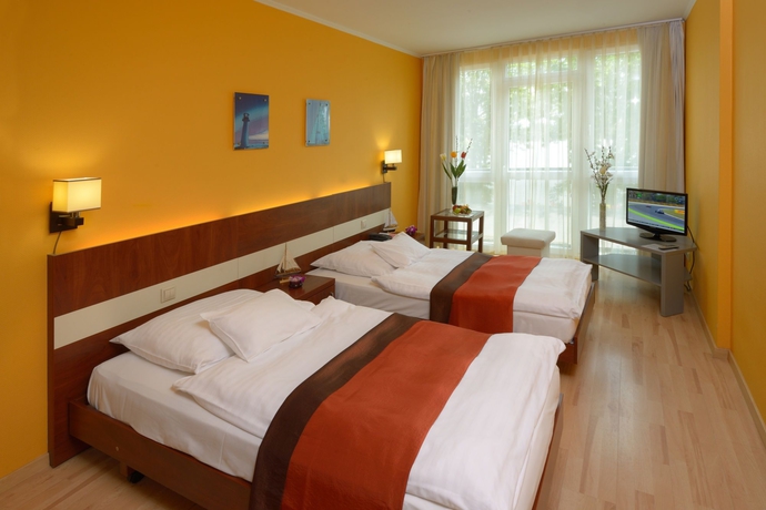 Hotel Holiday Beach Budapest Wellness
