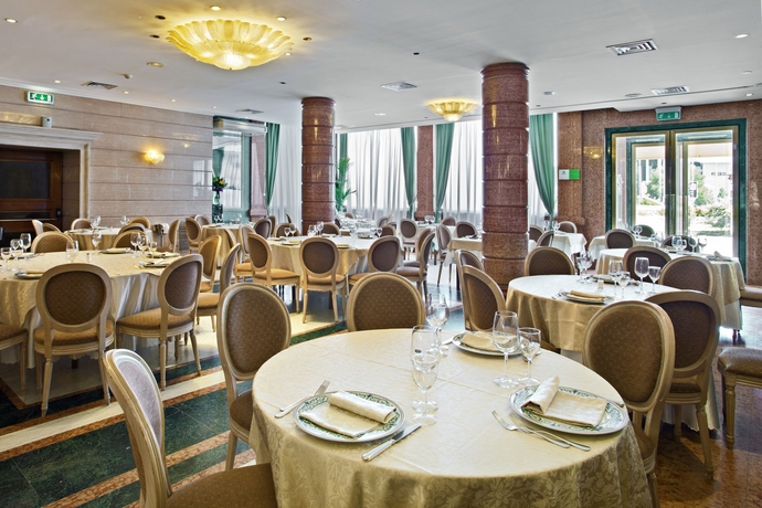 Hotel Holiday Inn C.C.