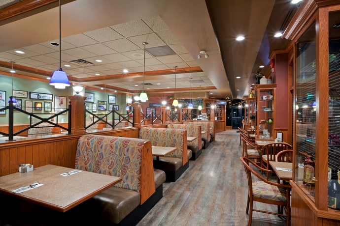 Hotel Holiday Inn & Suites North Vancouver