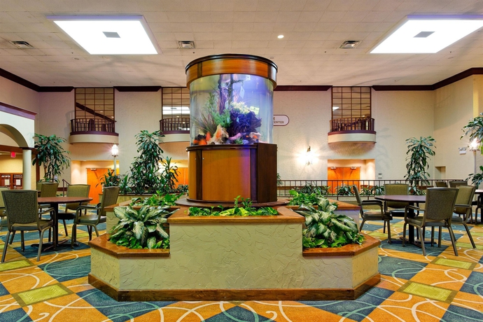 Hotel Holiday Inn Airport