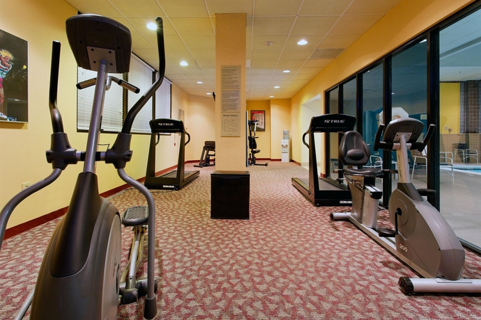 Hotel Holiday Inn Airport