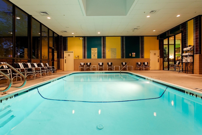 Hotel Holiday Inn Airport
