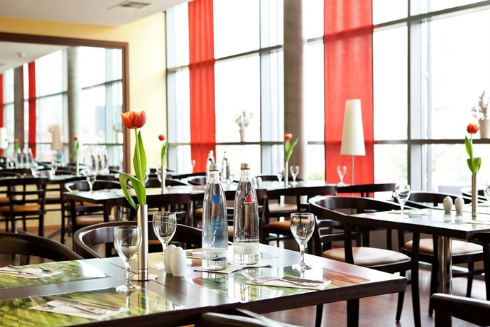 Hotel Holiday Inn Berlin - Schoenefeld Airport