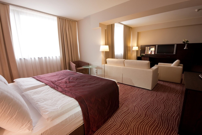Hotel Holiday Inn Bratislava
