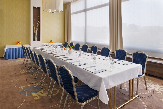 Hotel Holiday Inn Bratislava