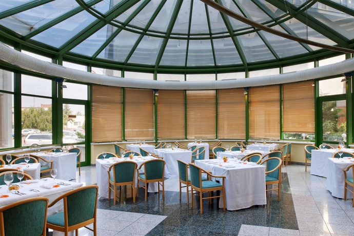Hotel Holiday Inn Bratislava