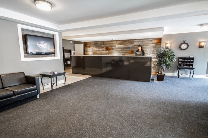 Hotel Holiday Inn Express Hotel & Suites Centre Ville