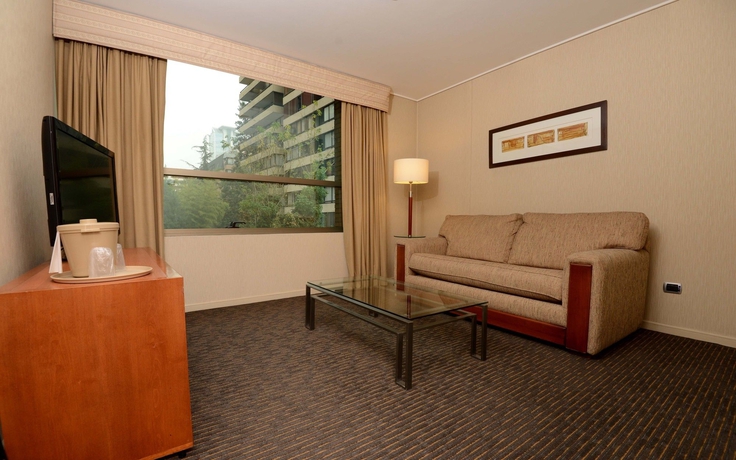 Hotel Holiday Inn Express Santiago El Golf