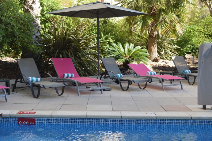 Hotel Holiday Inn Garden Court Toulon