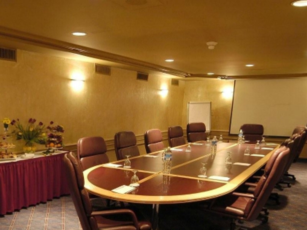 Hotel Holiday Inn Montreal Midtown