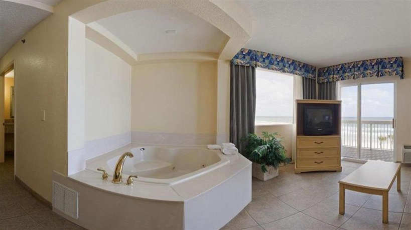 Hotel Holiday Inn N Suites