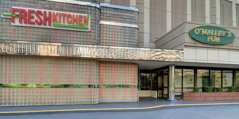 Hotel Holiday Inn National