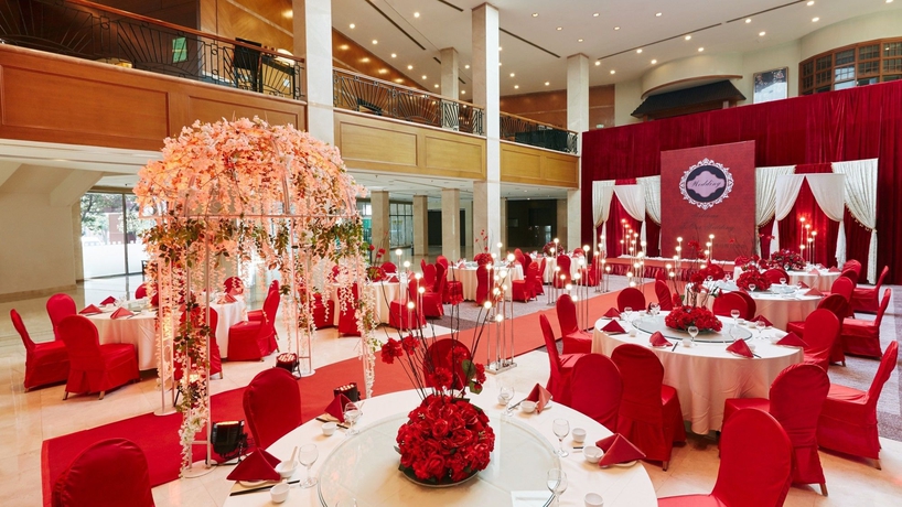 Hotel Holiday Inn Riverside Wuhan
