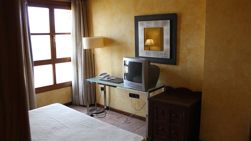 Hotel Hospederia Castillo Papa Luna