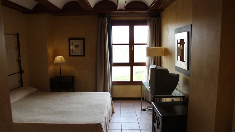 Hotel Hospederia Castillo Papa Luna