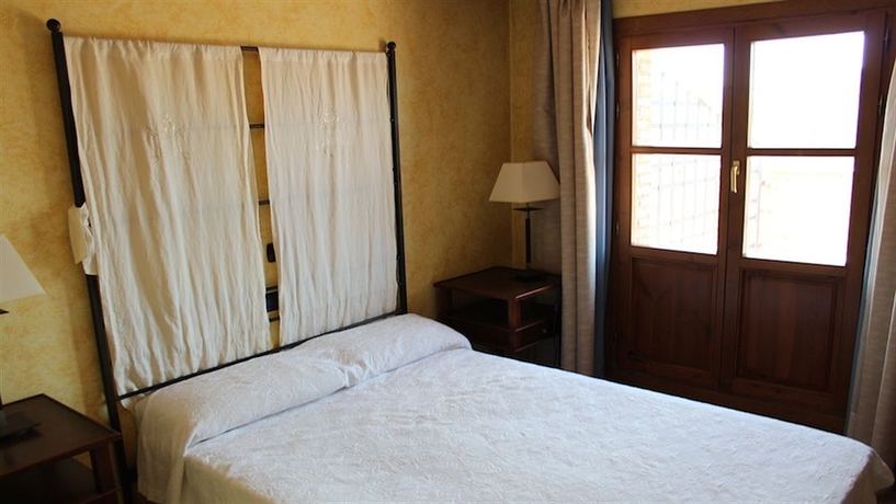 Hotel Hospederia Castillo Papa Luna