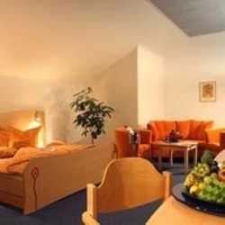 Hotel Hotel In Der Grunen Zitadelle Von Magdeburg