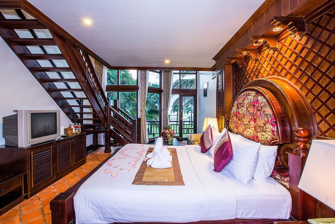 Hotel Hotspring Beach Resort & Spa