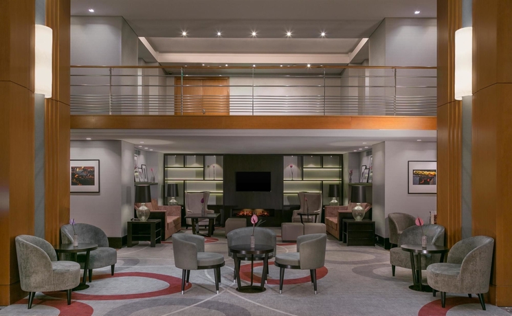 Hotel Howard Johnson Grand Plaza