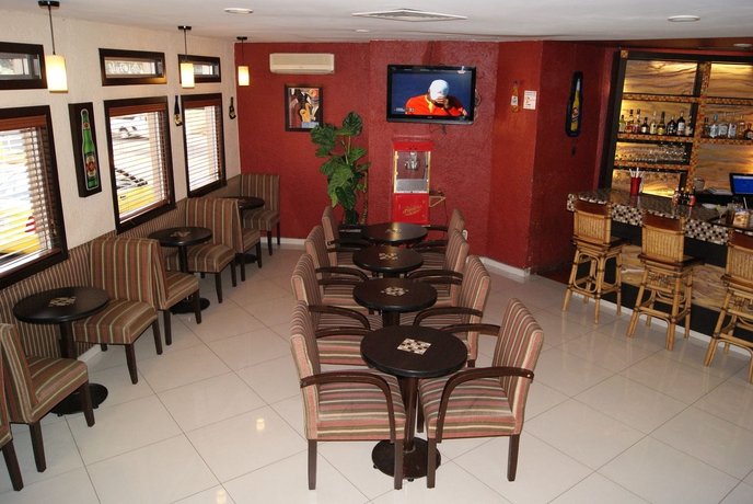 Hotel Howard Johnson Las Torres Plaza Guadalajara
