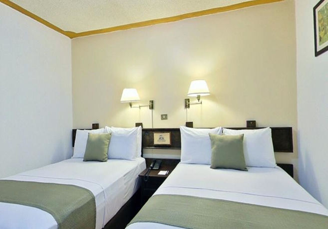 Hotel Howard Johnson Plaza de las Convenciones