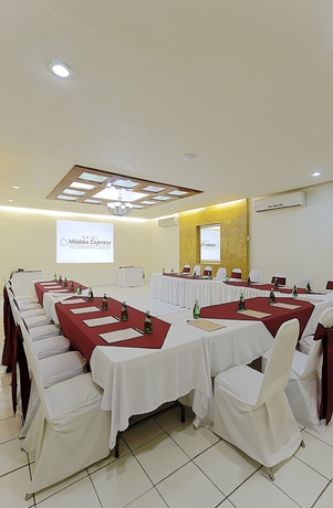 Hotel Howard Johnson Villahermosa