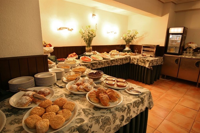 Hotel Husa Alcantara