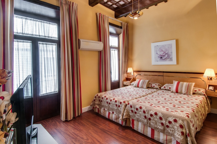 Hotel Husa Anacapri