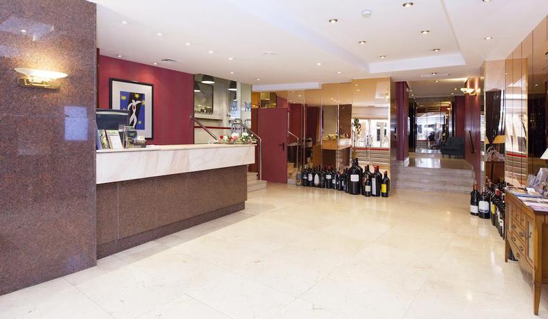 Hotel Husa Bracos