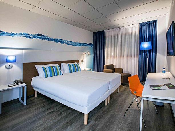 Hotel Husa Center