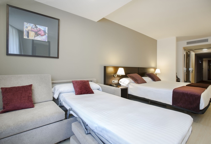 Hotel Husa Centric