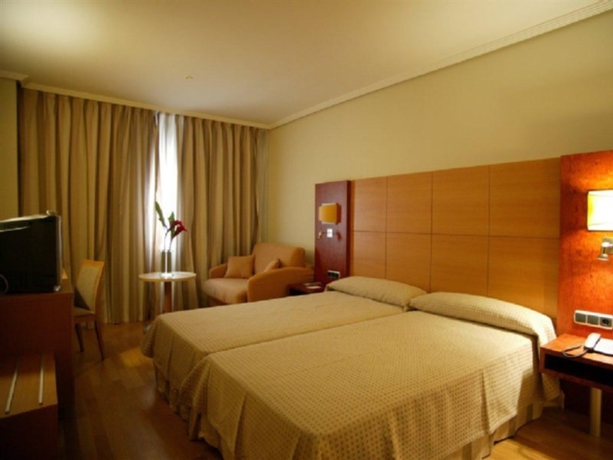 Hotel Husa Gran Fama