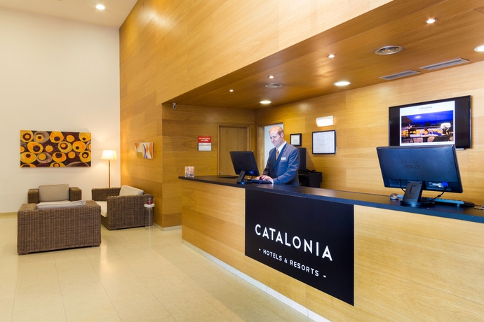 Hotel Husa Las Cañas