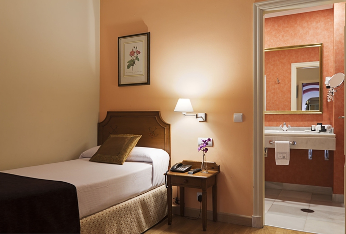 Hotel Husa Las Casas De Los Mercaderes