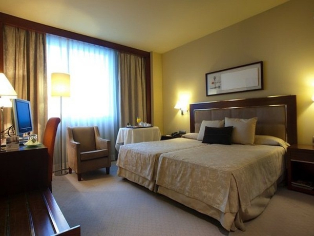 Hotel Husa Nuevo Madrid