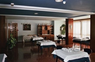 Hotel Husa Pou Clar