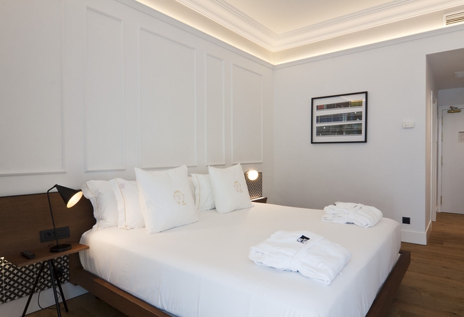 Hotel Husa Reina Victoria