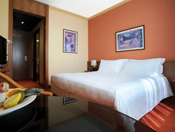 Hotel IDEA HOTEL POMEZIA