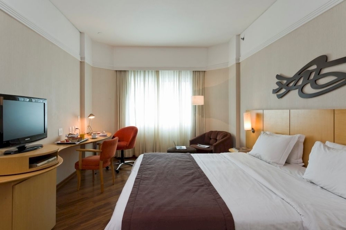 Hotel INTERCITY PREMIUM IBIRAPUERA