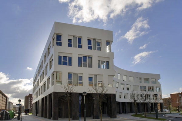 Hotel IRENAZ VITORIA