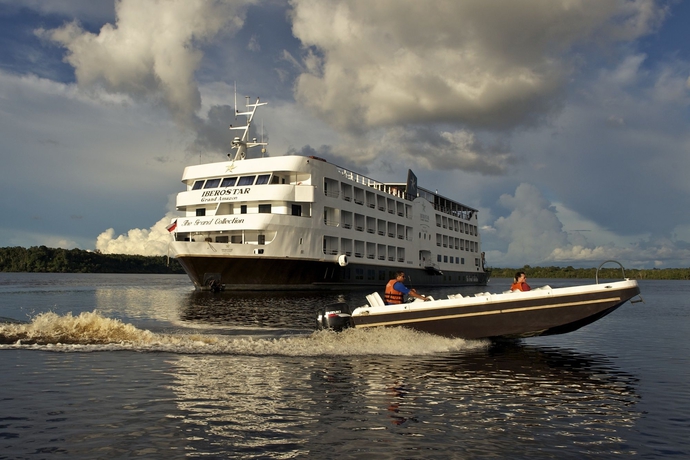 Hotel Iberostar Grand Amazon (barco)
