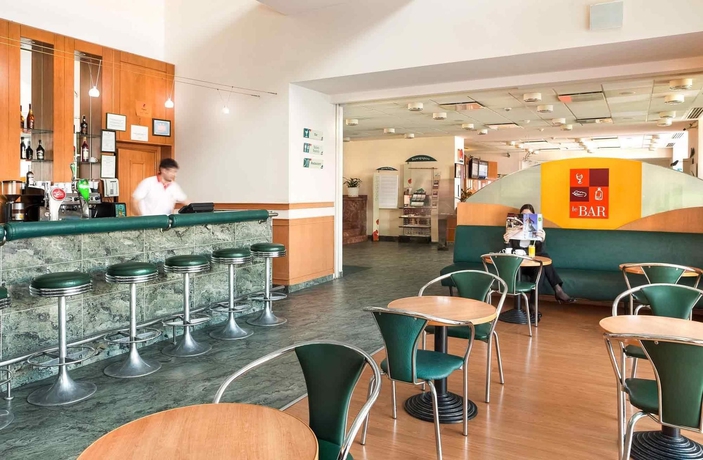 Hotel Ibis Gara de Nord