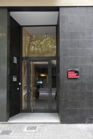 Hotel In Barcelona Entença