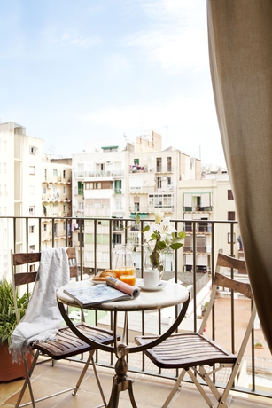Hotel In Barcelona Entença