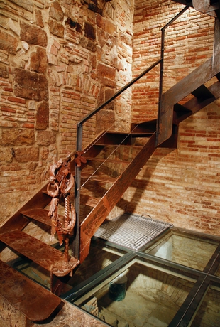 Hotel In Barcelona Jaume I